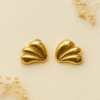 Golden Wave studs